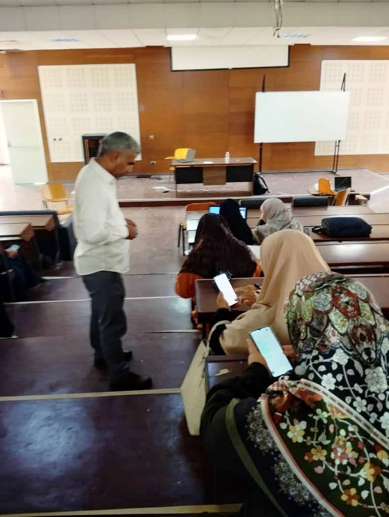 اختتام ورشة العمل التدريبية حول التسجيل والتفاعل عبر منصات الباحث العلمي الدولي.
